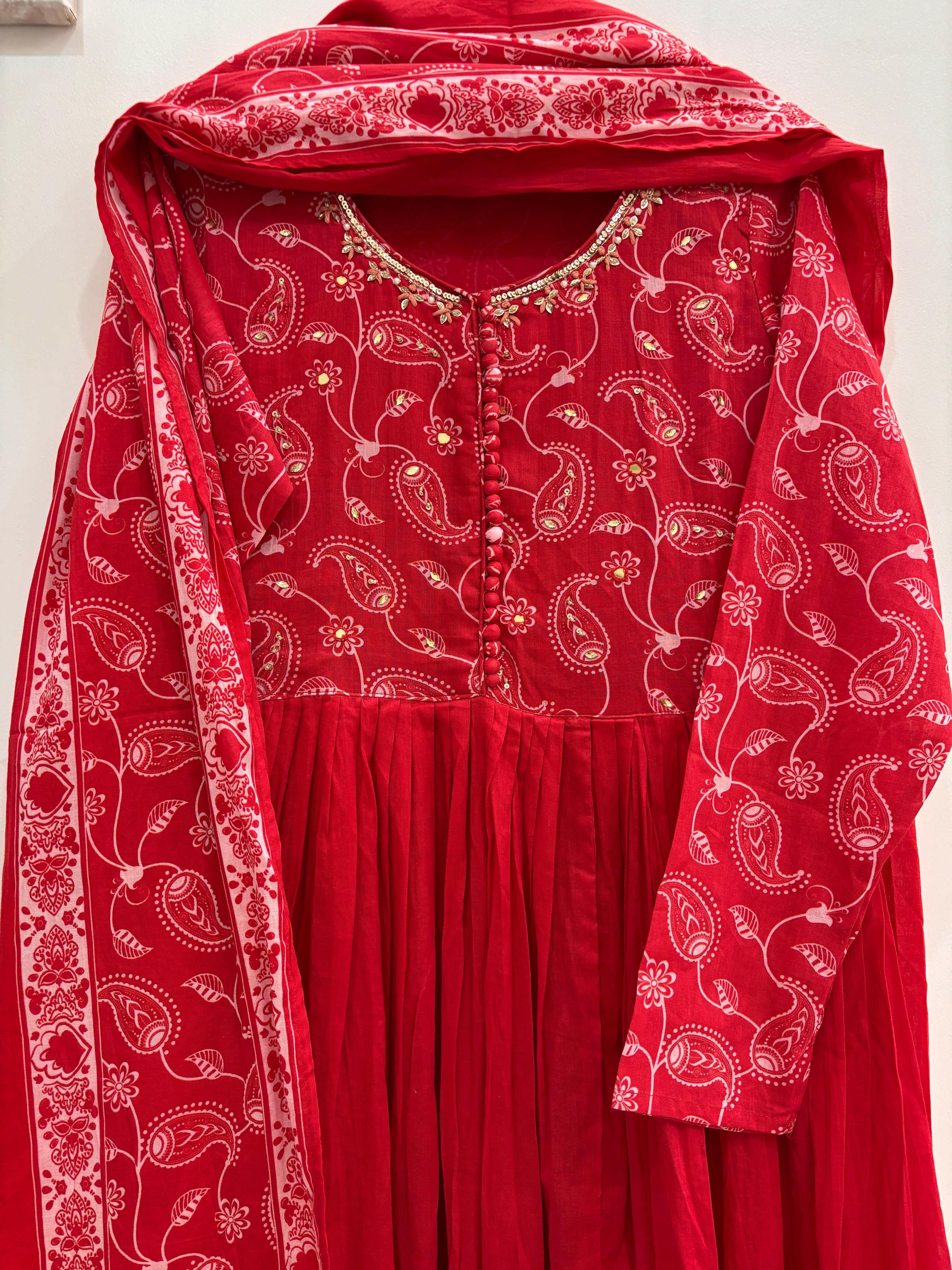 Mul Cotton Red Anarkali.