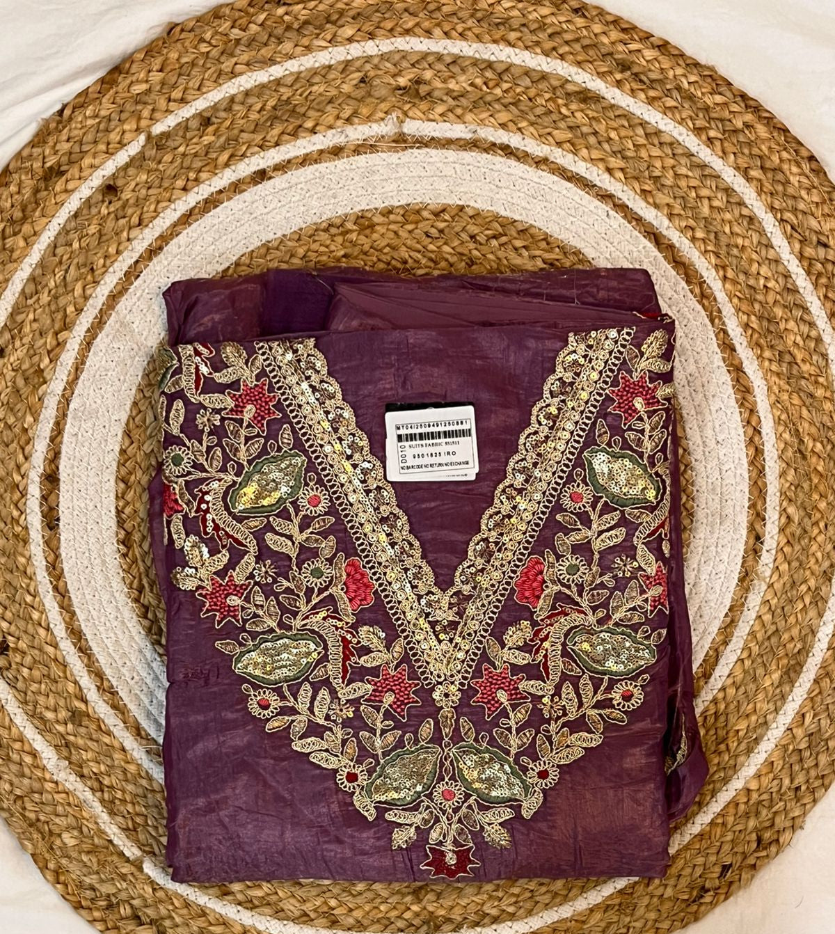 Unstitched Crushed Fabric Suit with Organza Embroidered Dupatta.