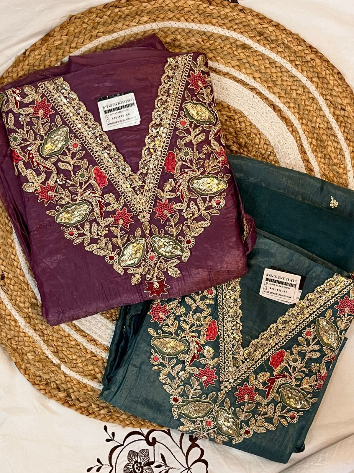 Unstitched Crushed Fabric Suit with Organza Embroidered Dupatta.